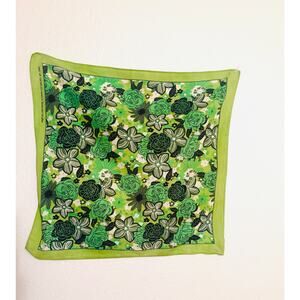 Vintage 100% cotton bright green floral traditional Bandanna